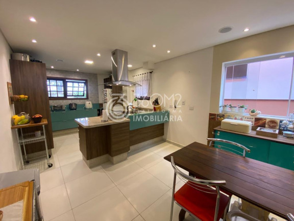 Imagem Casa com 3 Quartos à Venda, 340 m² em Campestre - Santo André