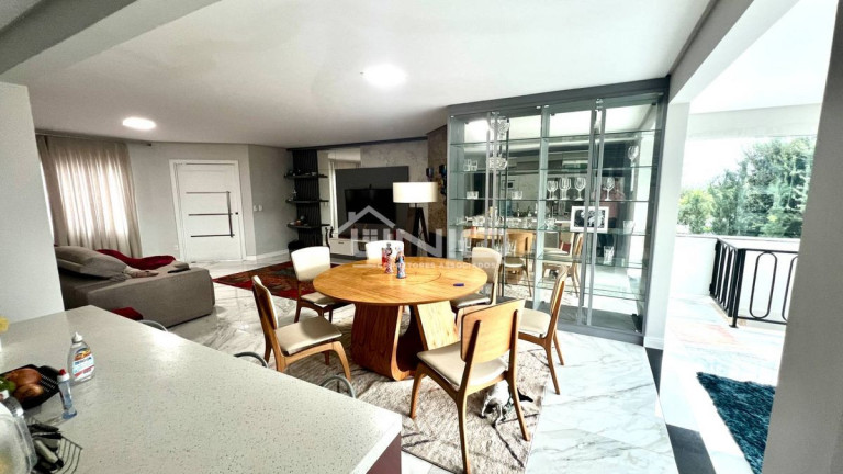 Imagem Casa com 3 Quartos à Venda, 275 m² em Jardim Primavera - Pato Branco