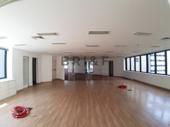 Imagem Imóvel Comercial à Venda ou Locação, 223 m² em Brooklin - São Paulo Imagem Imóvel Comercial à Venda ou Locação, 223 m² em Brooklin - São Paulo