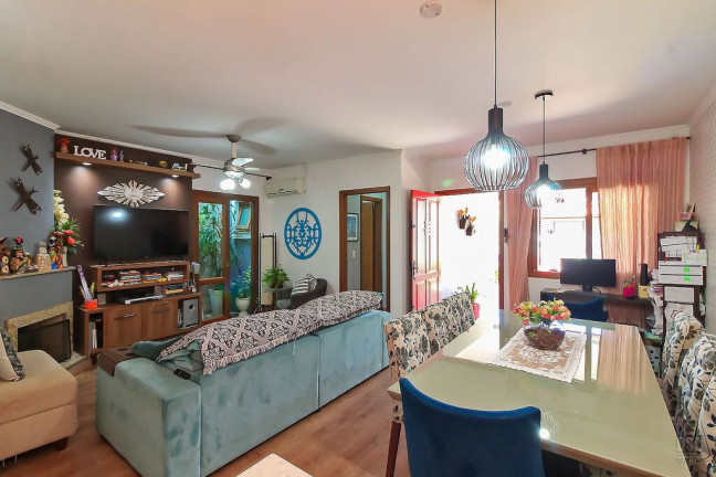 Imagem Casa com 3 Quartos à Venda, 102 m² em Hípica - Porto Alegre