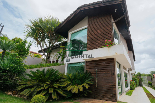 Casa com 5 Quartos à Venda, 320 m² em Jardim Do Golf I - Jandira