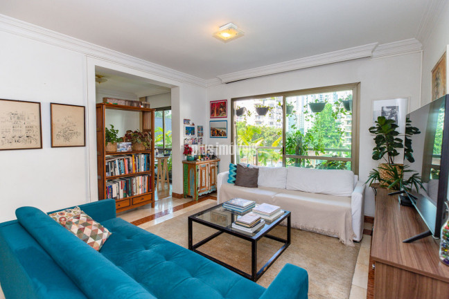 Apartamento com 3 Quartos à Venda, 151 m² em Real Parque - São Paulo