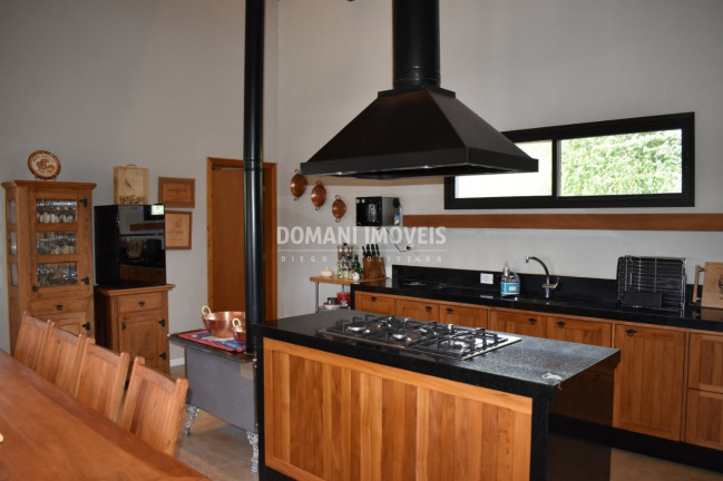 Imagem Casa com 4 Quartos à Venda, 340 m² em Região De Santo Antônio Do Pinhal - Santo Antônio Do Pinhal Imagem Casa com 4 Quartos à Venda, 340 m² em Região De Santo Antônio Do Pinhal - Santo Antônio Do Pinhal