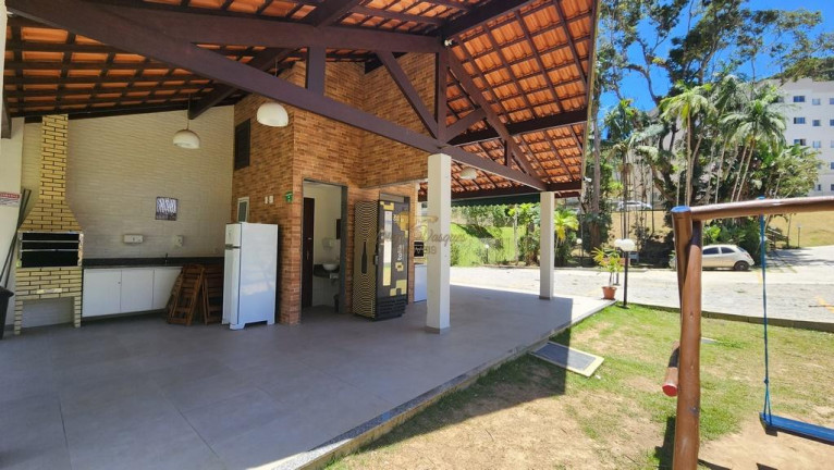 Imagem Apartamento com 2 Quartos à Venda, 54 m² em Pimenteiras - Teresópolis