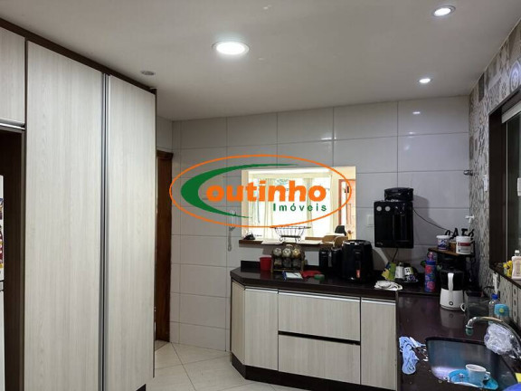 Imagem Casa com 3 Quartos à Venda, 220 m² em Andaraí - Rio De Janeiro Imagem Casa com 3 Quartos à Venda, 220 m² em Andaraí - Rio De Janeiro