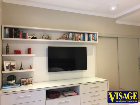 Imagem Casa com 3 Quartos à Venda, em Jd. Coleginho - Jacareí Imagem Casa com 3 Quartos à Venda, em Jd. Coleginho - Jacareí