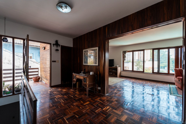 Imagem Casa com 5 Quartos à Venda, 259 m² em Jardim Marajoara - São Paulo Imagem Casa com 5 Quartos à Venda, 259 m² em Jardim Marajoara - São Paulo