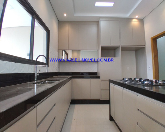 Imagem Casa com 3 Quartos à Venda, 190 m² em Jardim Piemonte - Indaiatuba