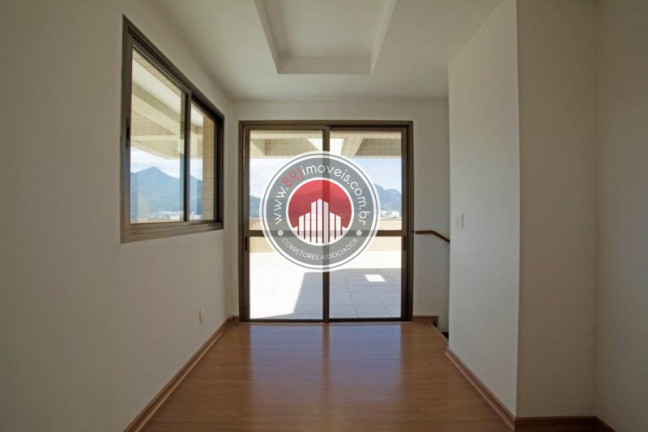 Imagem Cobertura com 4 Quartos à Venda, 225 m² em Barra Da Tijuca - Rio De Janeiro Imagem Cobertura com 4 Quartos à Venda, 225 m² em Barra Da Tijuca - Rio De Janeiro