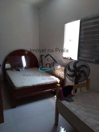Imagem Casa com 3 Quartos à Venda, 250 m² em Getuba - Caraguatatuba