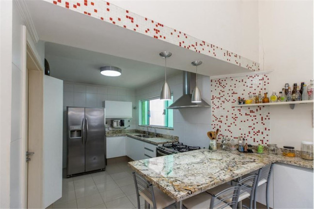 Imagem Casa com 4 Quartos à Venda, 307 m² em Jardim Prudência - São Paulo