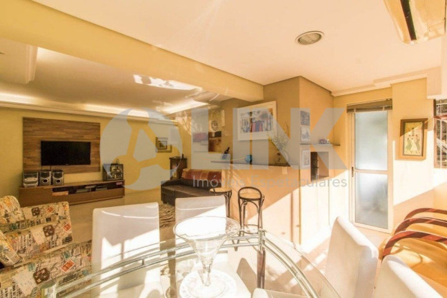 Imagem Apartamento com 3 Quartos à Venda, 110 m² em Auxiliadora - Porto Alegre Imagem Apartamento com 3 Quartos à Venda, 110 m² em Auxiliadora - Porto Alegre