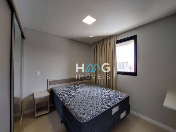 Imagem Apartamento com 3 Quartos para Alugar, 124 m² em Meia Praia - Itapema