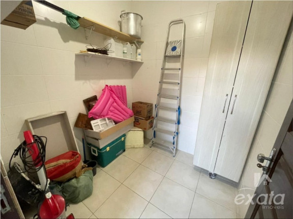 Imagem Casa com 3 Quartos para Alugar ou Temporada, 271 m² em Colina De Laranjeiras - Serra