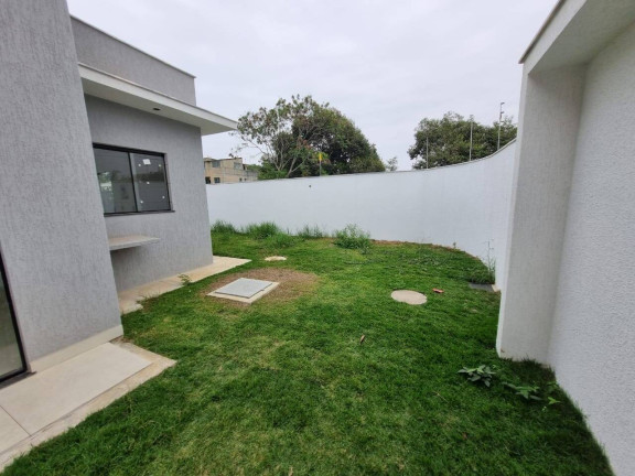 Imagem Casa com 3 Quartos à Venda, em Extensão Serramar - Rio Das Ostras Imagem Casa com 3 Quartos à Venda, em Extensão Serramar - Rio Das Ostras