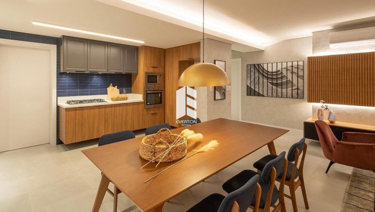 Imagem Apartamento com 3 Quartos à Venda, 189 m² em Centro - Santa Maria