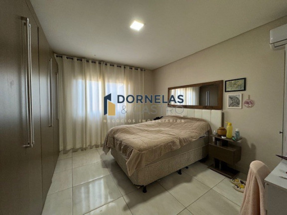 Imagem Casa com 3 Quartos à Venda, 200 m² em Setor Habitacional Arniqueira (águas Claras) - Brasília Imagem Casa com 3 Quartos à Venda, 200 m² em Setor Habitacional Arniqueira (águas Claras) - Brasília