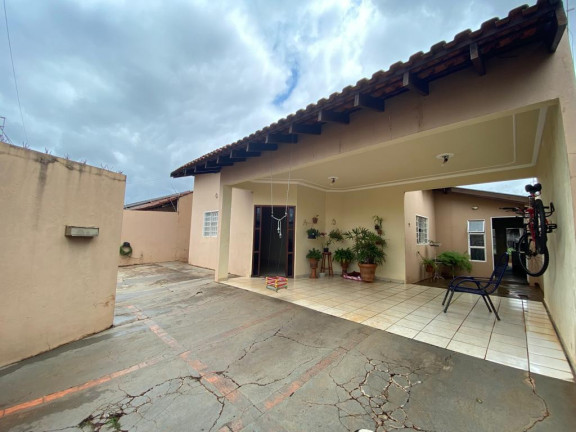 Imagem Casa com 3 Quartos à Venda, 146 m² em Vila Santo Amaro - Campo Grande Imagem Casa com 3 Quartos à Venda, 146 m² em Vila Santo Amaro - Campo Grande
