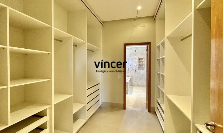 Imagem Casa com 4 Quartos à Venda, 239 m² em Jardins Bolonha - Senador Canedo