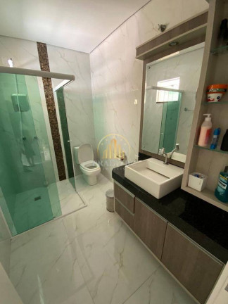 Imagem Sobrado com 3 Quartos à Venda, 170 m² em São João - Itajaí Imagem Sobrado com 3 Quartos à Venda, 170 m² em São João - Itajaí
