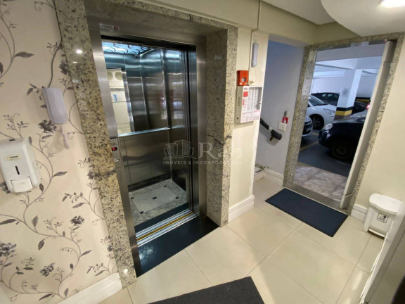 Apartamento com 3 Quartos à Venda, 130 m² em Centro - Balneário Camboriú