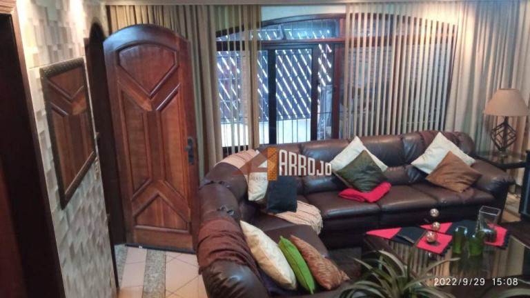 Imagem Sobrado com 2 Quartos à Venda, 236 m² em Penha De França - São Paulo