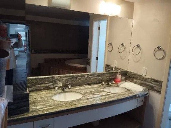 Imagem Apartamento com 1 Quarto à Venda, 85 m² em Independência - Porto Alegre Imagem Apartamento com 1 Quarto à Venda, 85 m² em Independência - Porto Alegre