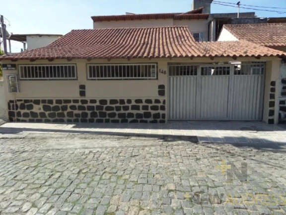 Imagem Casa com 5 Quartos à Venda, 180 m² em Ibes - Vila Velha