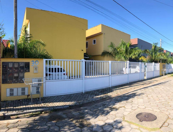 Sobrado com 2 Quartos à Venda, 60 m² em Suarão - Itanhaém