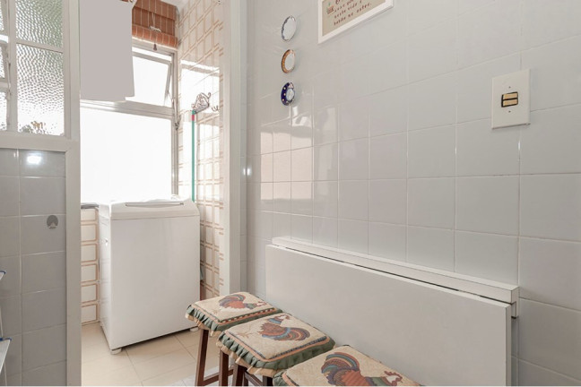 Imagem Apartamento com 2 Quartos à Venda, 59 m² em Vila Ipiranga - Porto Alegre Imagem Apartamento com 2 Quartos à Venda, 59 m² em Vila Ipiranga - Porto Alegre