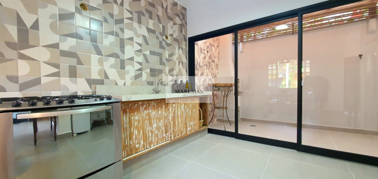 Imagem Flat com 2 Quartos à Venda, 95 m² em Maresias - São Sebastião