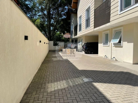 Imagem Casa com 3 Quartos à Venda, 143 m² em Vila Suzana - Canela Imagem Casa com 3 Quartos à Venda, 143 m² em Vila Suzana - Canela