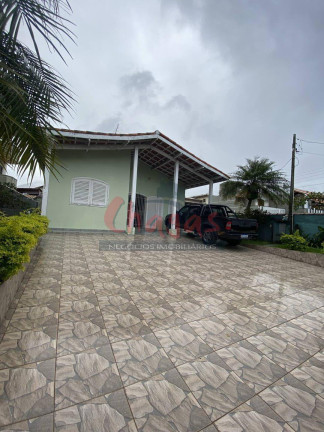 Casa com 4 Quartos à Venda, 313 m² em Indaiá - Caraguatatuba