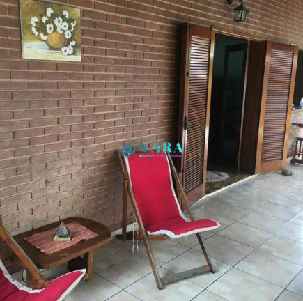 Imagem Casa com 5 Quartos à Venda, 350 m² em Praia Do Lázaro - Ubatuba