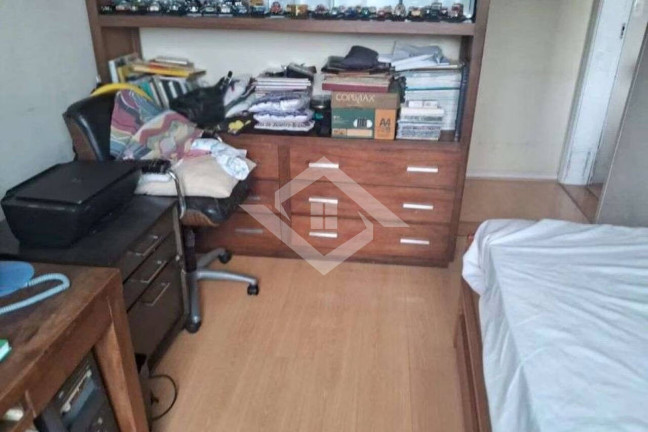 Imagem Apartamento com 2 Quartos à Venda, 60 m² em Cosme Velho - Rio De Janeiro Imagem Apartamento com 2 Quartos à Venda, 60 m² em Cosme Velho - Rio De Janeiro