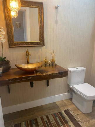 Imagem Casa com 3 Quartos à Venda, 243 m² em Santa Felicidade - Curitiba