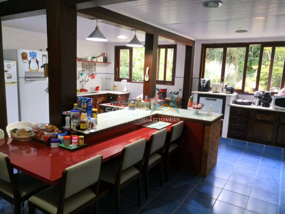 Imagem Casa com 4 Quartos à Venda, 5.700 m² em Carlos Guinle - Teresópolis
