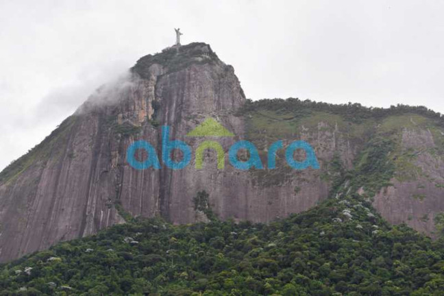 Imagem Cobertura com 4 Quartos à Venda, 510 m² em Lagoa - Rio De Janeiro Imagem Cobertura com 4 Quartos à Venda, 510 m² em Lagoa - Rio De Janeiro