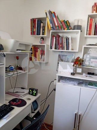 Imagem Apartamento com 3 Quartos à Venda, 63 m² em Cristal - Porto Alegre Imagem Apartamento com 3 Quartos à Venda, 63 m² em Cristal - Porto Alegre