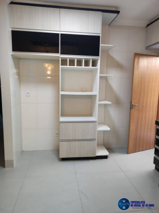 Imagem Casa com 3 Quartos à Venda, 240 m² em Moinho Dos Ventos - Goiânia Imagem Casa com 3 Quartos à Venda, 240 m² em Moinho Dos Ventos - Goiânia