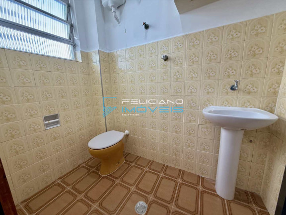 Imagem Kitnet com 1 Quarto à Venda, 25 m² em Boqueirão - Praia Grande Imagem Kitnet com 1 Quarto à Venda, 25 m² em Boqueirão - Praia Grande