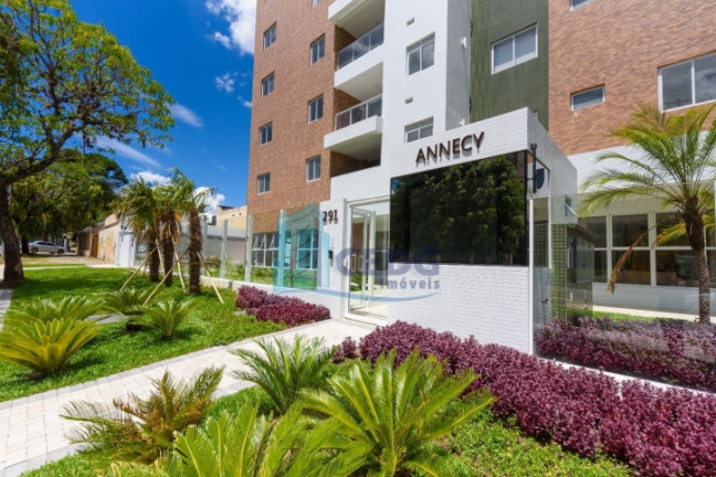 Apartamento com 3 Quartos à Venda, 77 m² em Mercês - Curitiba