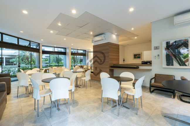 Imagem Apartamento com 4 Quartos à Venda, 147 m² em Vila Uberabinha - São Paulo