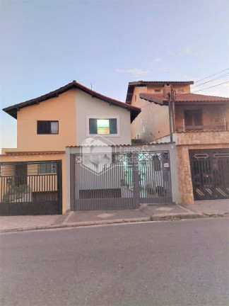 Sobrado com 3 Quartos à Venda, 200 m² em Vila Floresta - Santo André