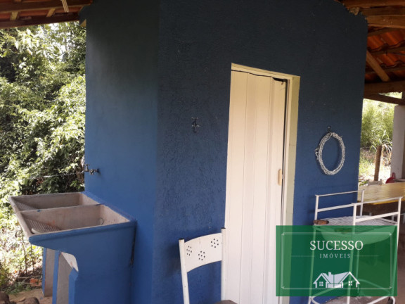 Imagem Chácara com 2 Quartos à Venda, 6.050 m² Imagem Chácara com 2 Quartos à Venda, 6.050 m²
