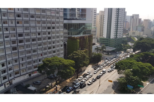 Imagem Apartamento com 2 Quartos à Venda, 75 m² em Bela Vista - São Paulo