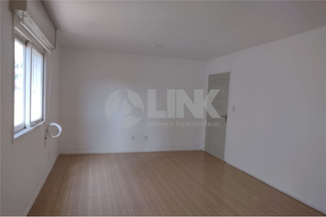 Imagem Apartamento com 1 Quarto à Venda, 26 m² em Santo Antônio - Porto Alegre Imagem Apartamento com 1 Quarto à Venda, 26 m² em Santo Antônio - Porto Alegre