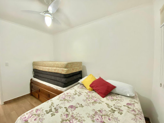 Imagem Apartamento com 2 Quartos à Venda, 75 m² em Tombo - Guarujá