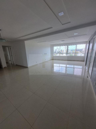 Imagem Apartamento com 3 Quartos à Venda, 154 m² em Lagoa Nova - Natal