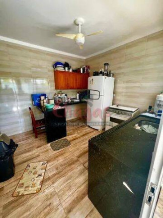 Imagem Sobrado com 5 Quartos à Venda, 180 m² em Porto Novo - Caraguatatuba Imagem Sobrado com 5 Quartos à Venda, 180 m² em Porto Novo - Caraguatatuba